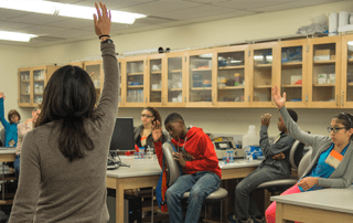 UW Bioengineering faculty Kim Woodrow leading youth outreach program