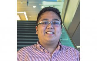 Julio Pineda, UW Bioengineering undergraduate student and peer advisor