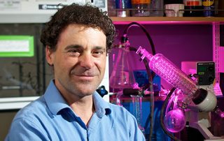 UW Bioengineering Professor Patrick Stayton