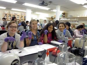 Students participating in 2016 BioE summer camp