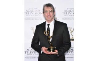 Eric Chudler with 2017 NW Emmy Award