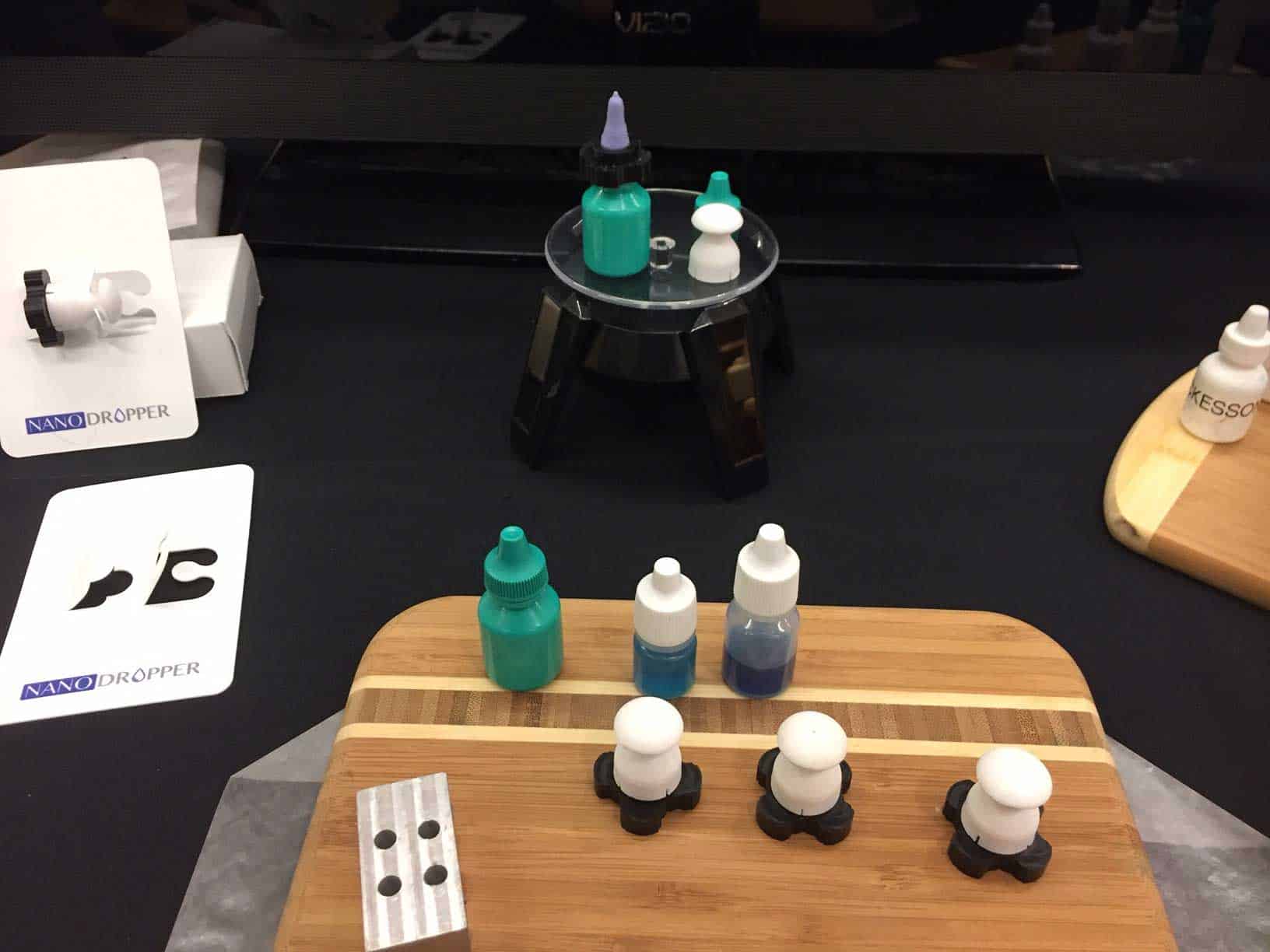 sample bottles and adapters from Nanodropper