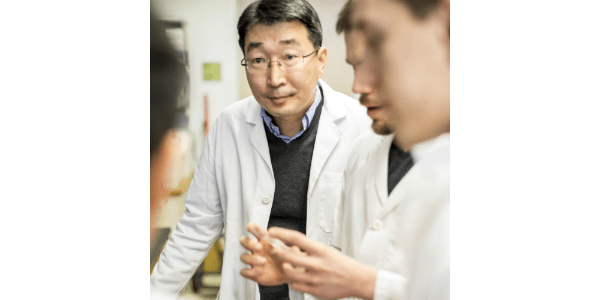 Deok-Ho Kim and lab collaborators
